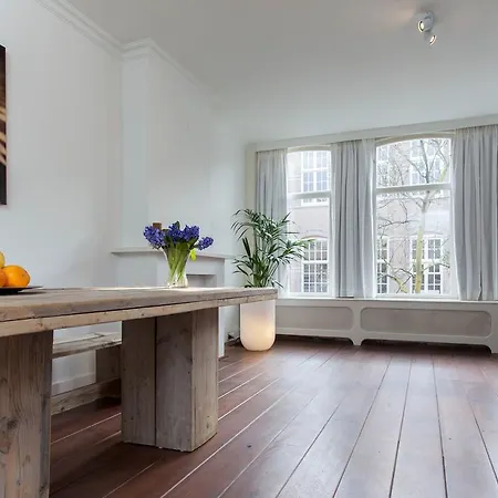 Bed & Breakfast Luxury Styled Amsterdam